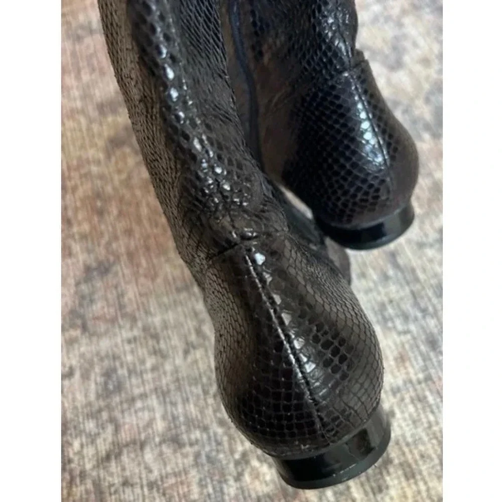 Via Spiga Black Kailey Leather Snake Embossed Knee-High Boot SZ 8.5